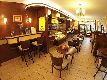 维拉娜瓦酒店 切霍齐内克 外观 照片
